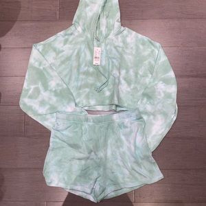 LA Hearts by Pacsun Cropped Hoodie and Shorts set